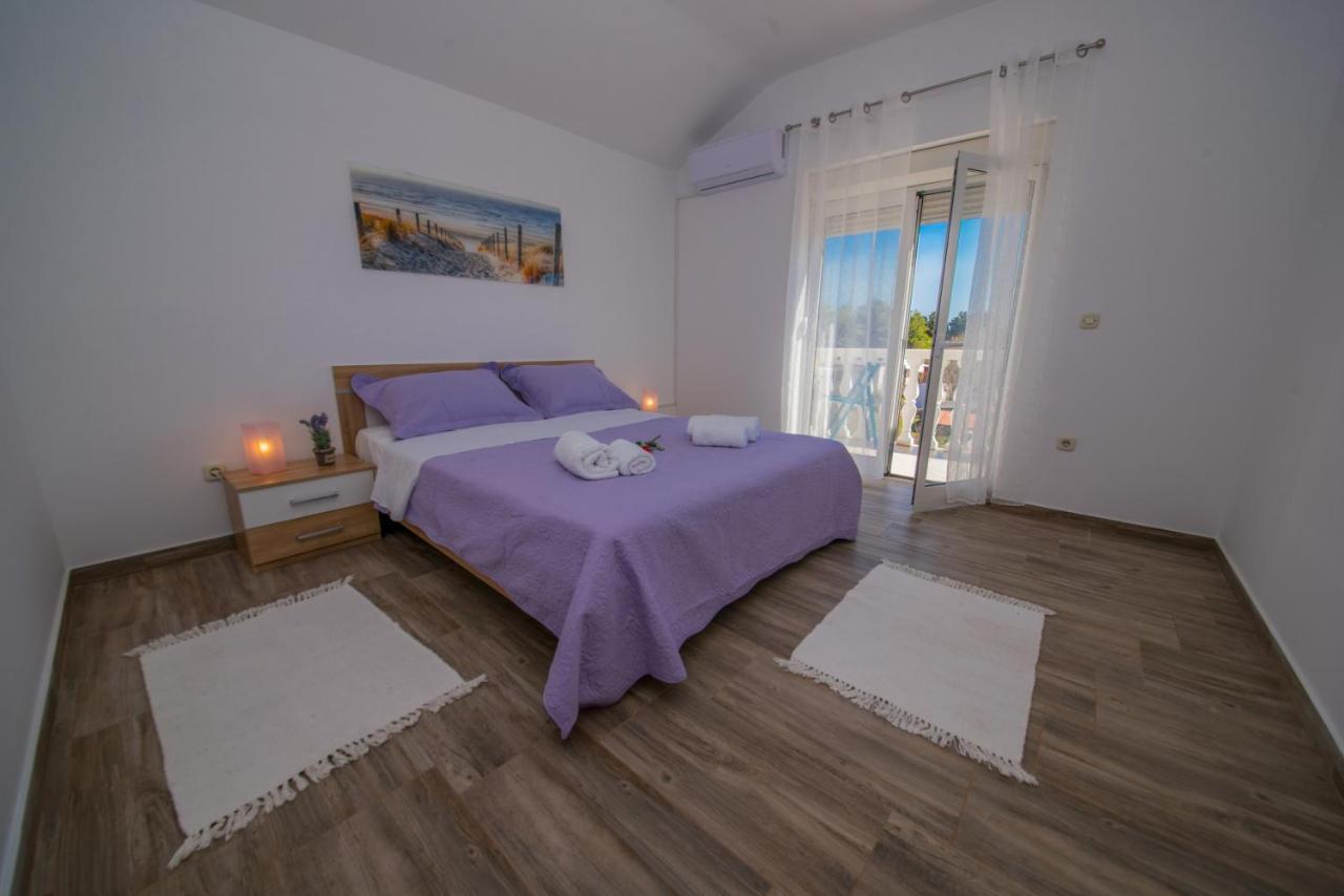 Apartmani Fila Vrsi Exterior foto