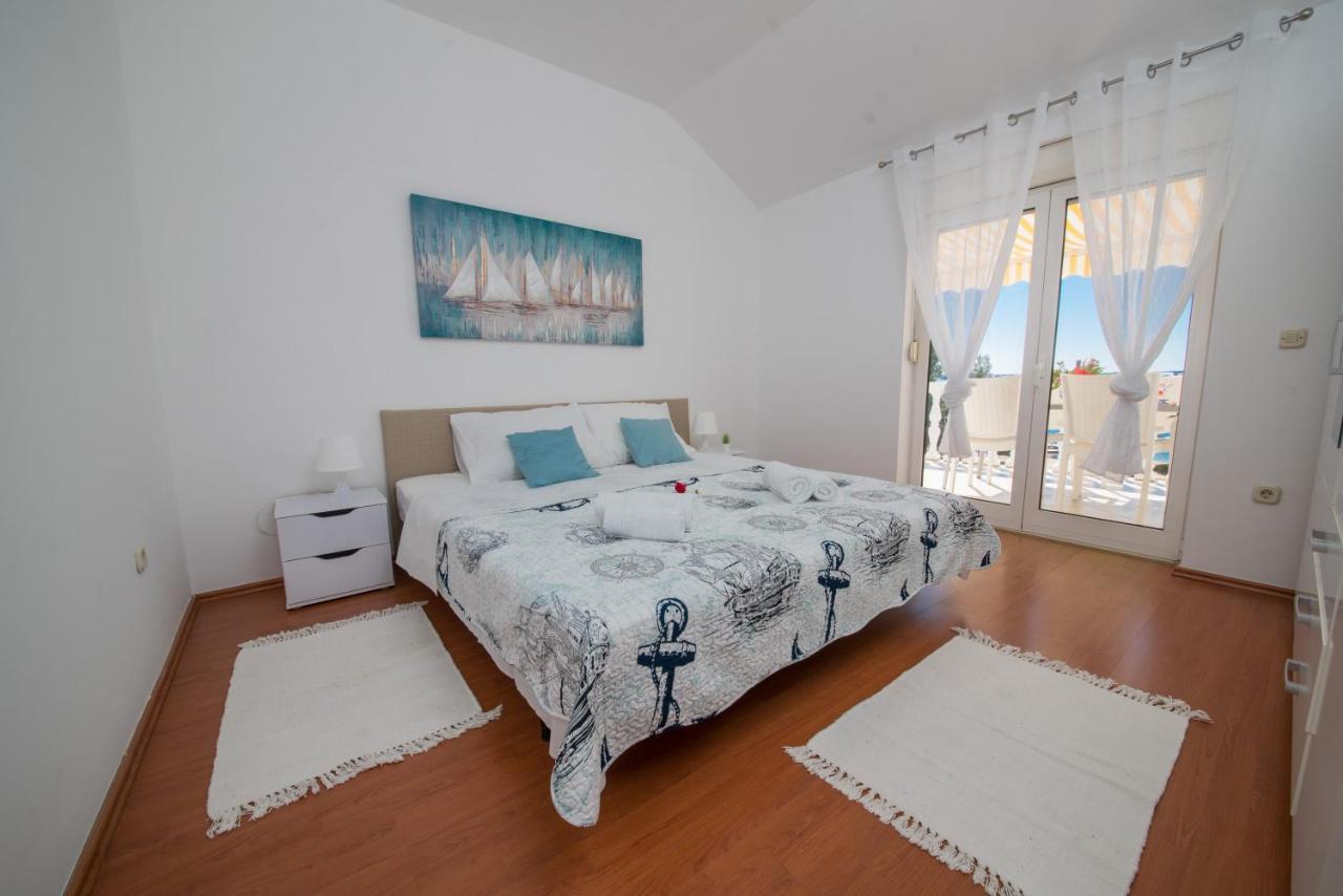 Apartmani Fila Vrsi Exterior foto