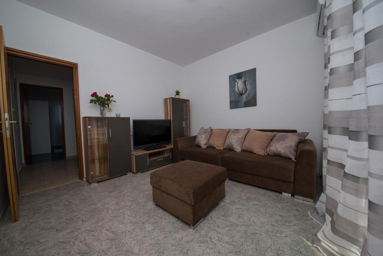 Apartmani Fila Vrsi Exterior foto