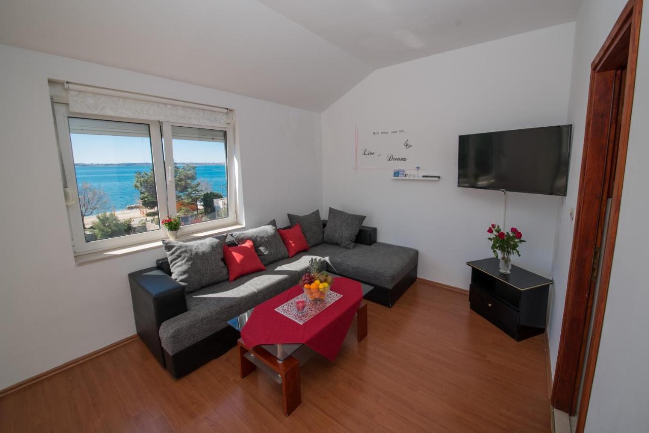 Apartmani Fila Vrsi Exterior foto