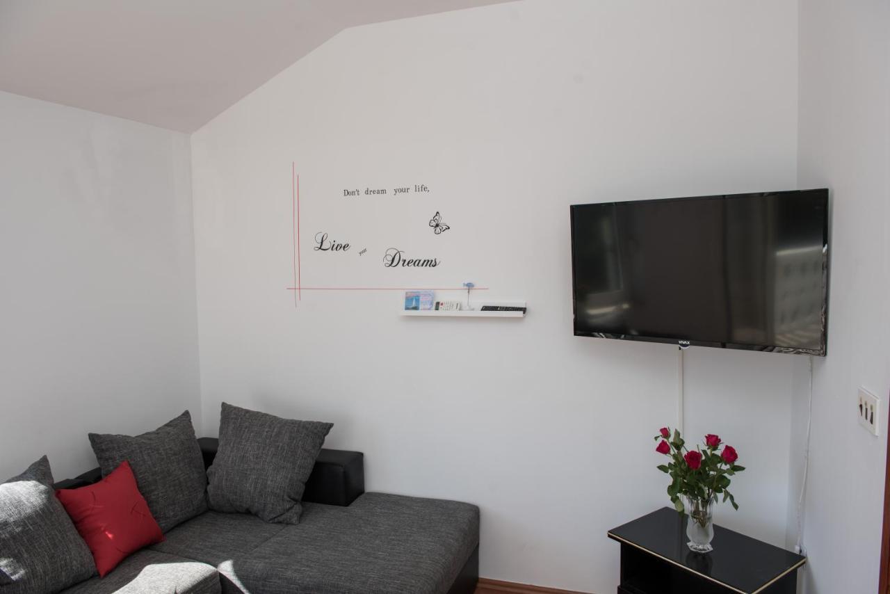 Apartmani Fila Vrsi Exterior foto